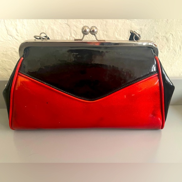 Sourpuss vinyl spiderweb detail handbag - Picture 4 of 4